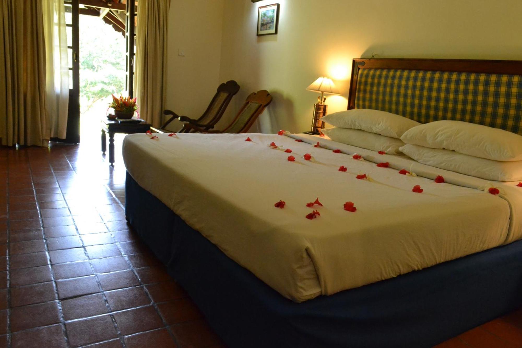 Poovar Island Resort Стая снимка