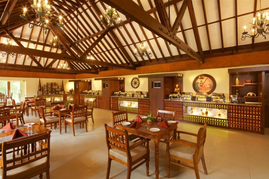 Poovar Island Resort Екстериор снимка