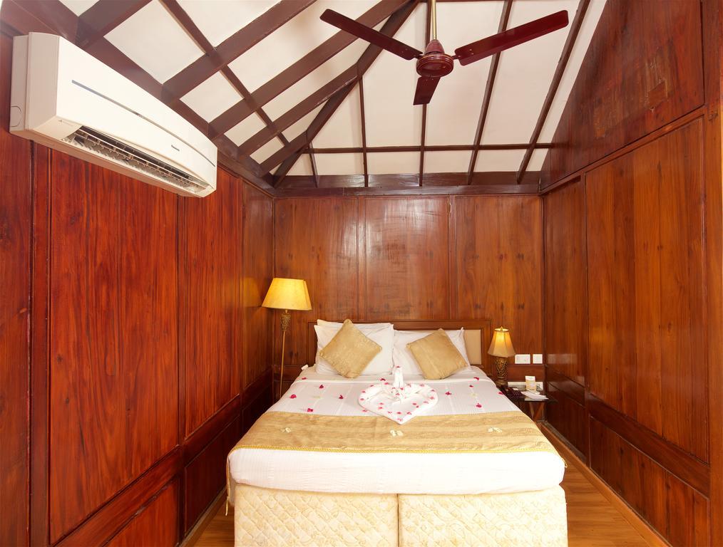 Poovar Island Resort Екстериор снимка