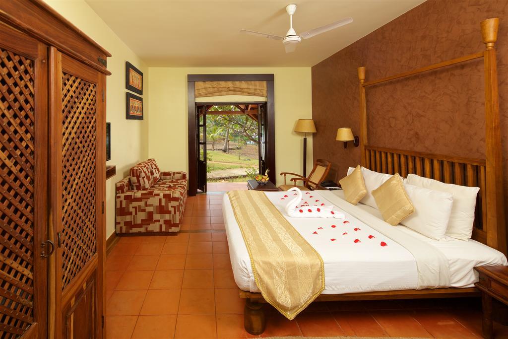 Poovar Island Resort Екстериор снимка