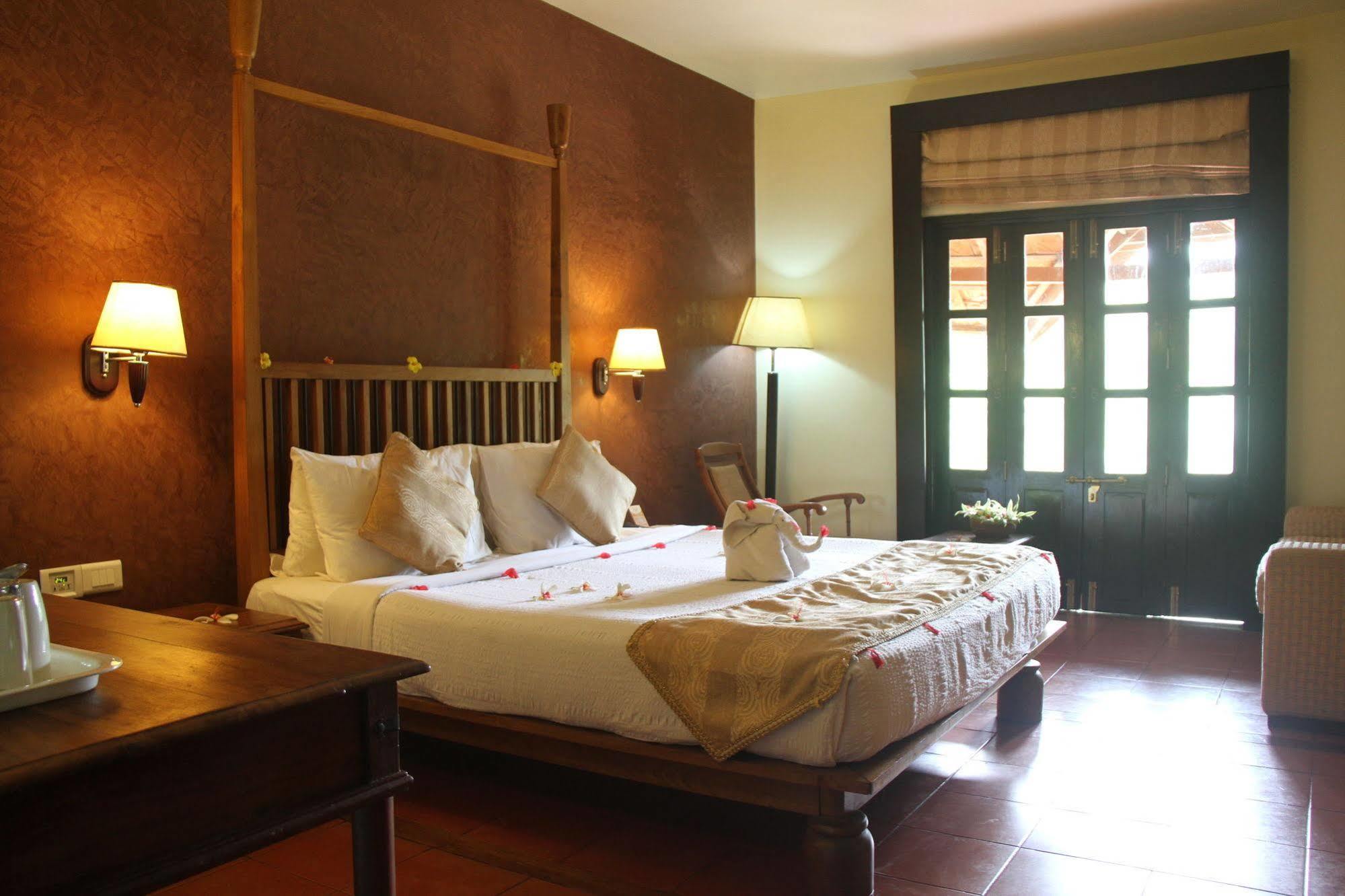 Poovar Island Resort Екстериор снимка