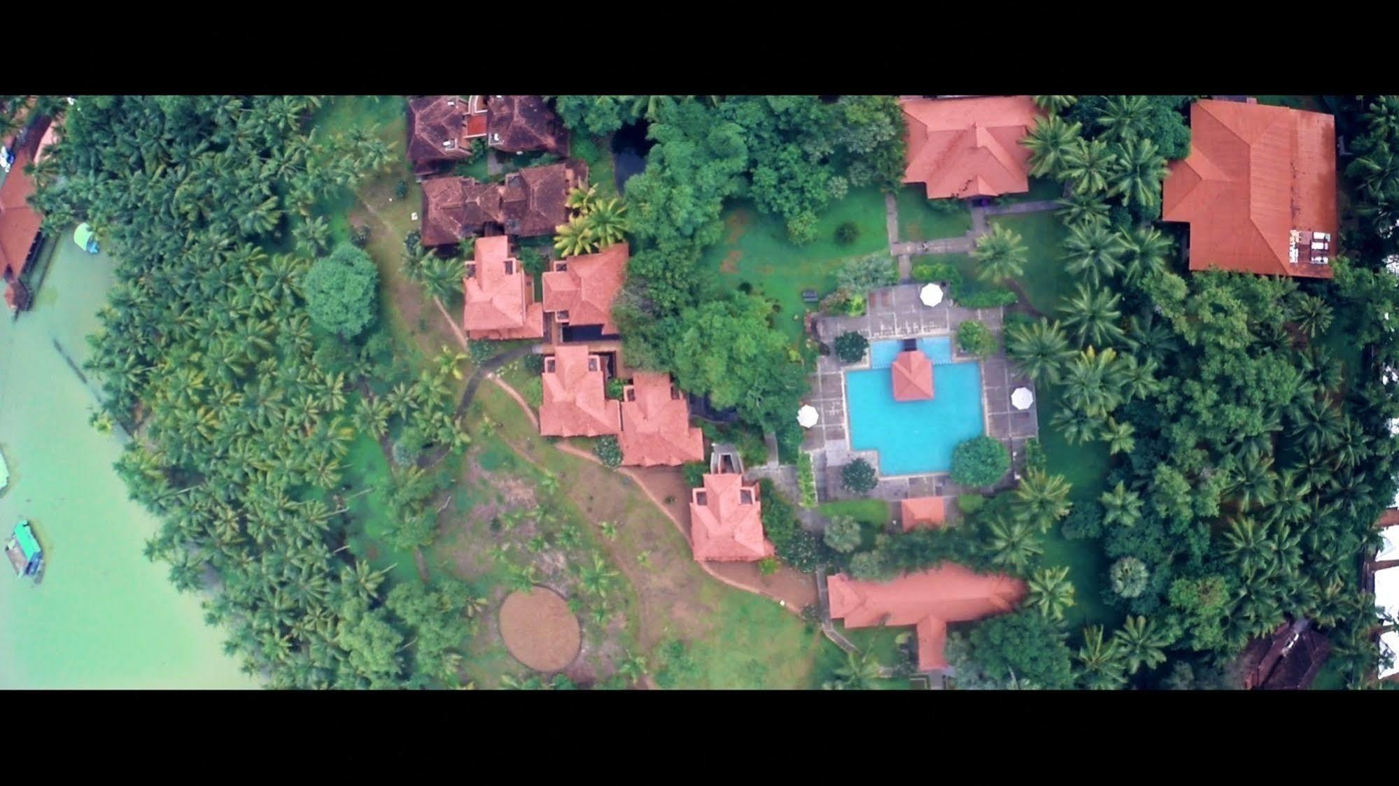 Poovar Island Resort Екстериор снимка