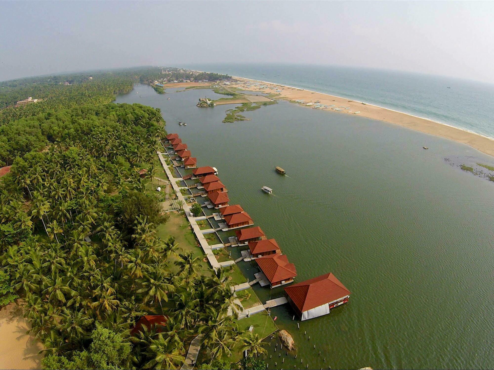Poovar Island Resort Екстериор снимка